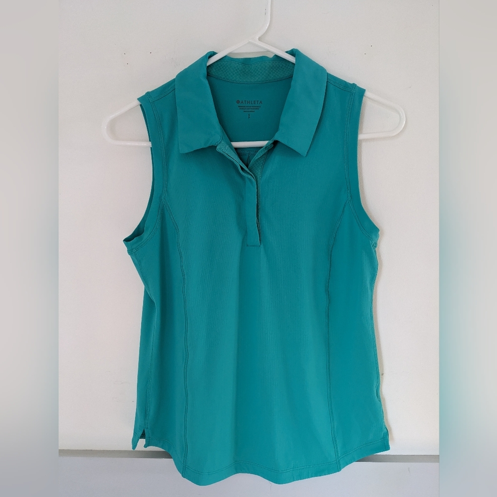 Athleta sleeveless green shirt small